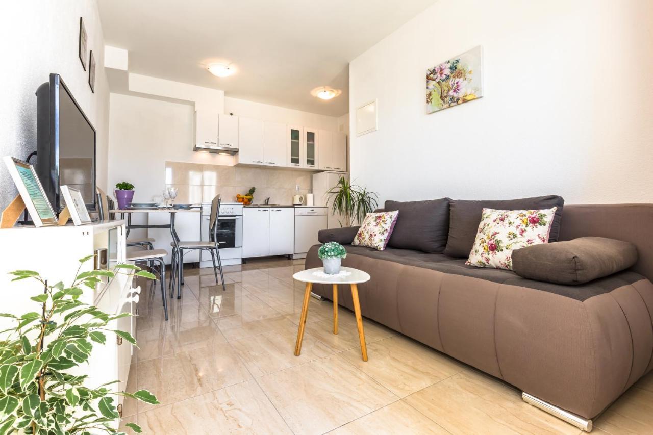 Apartments Jure Makarska Ngoại thất bức ảnh