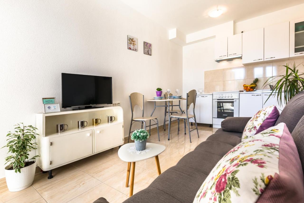 Apartments Jure Makarska Ngoại thất bức ảnh